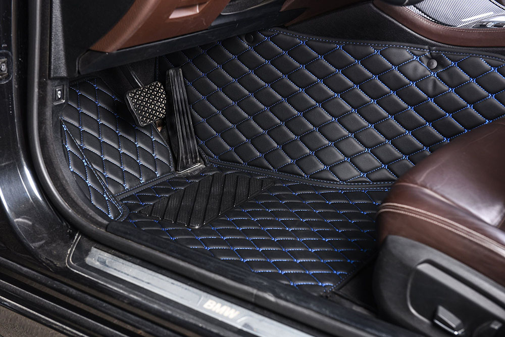 Black and Blue Stitching Luxury Leather Diamond Car Mats